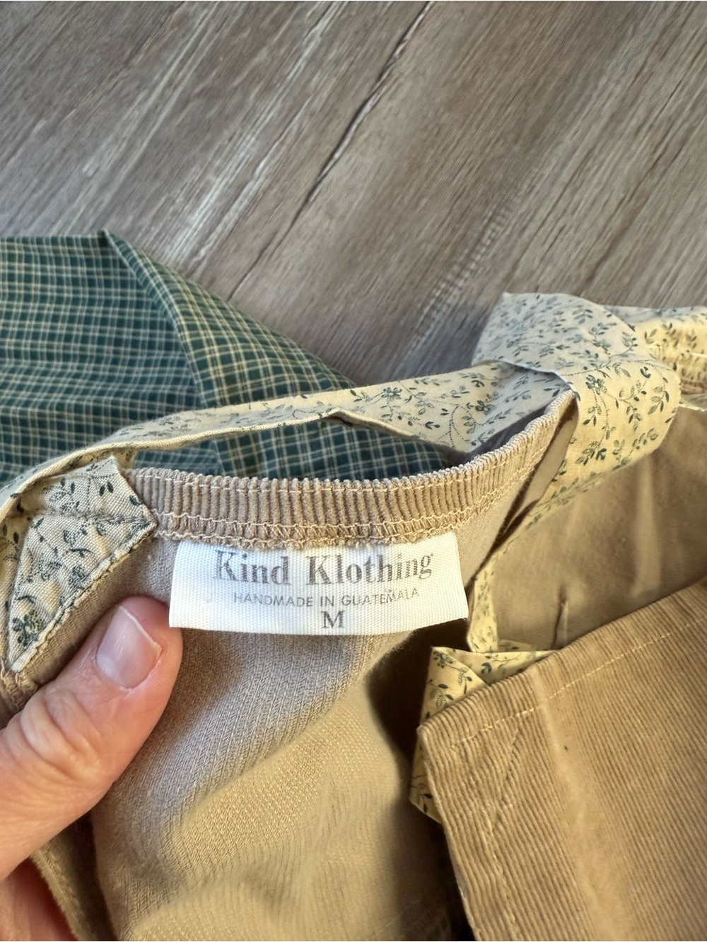 VTG KIND KLOTHING Boho Hippie Patchwork Maxi Dress Floral Straps Beige Green S M - Picture 11 of 11